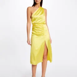 Blouse Asymétrique Satin Jaune Femme 9 Blouse Asymétrique Satin Jaune Femme -Morgandetoi Boutique blouse asymetrique satin jaune femme vue5 32536300947270400