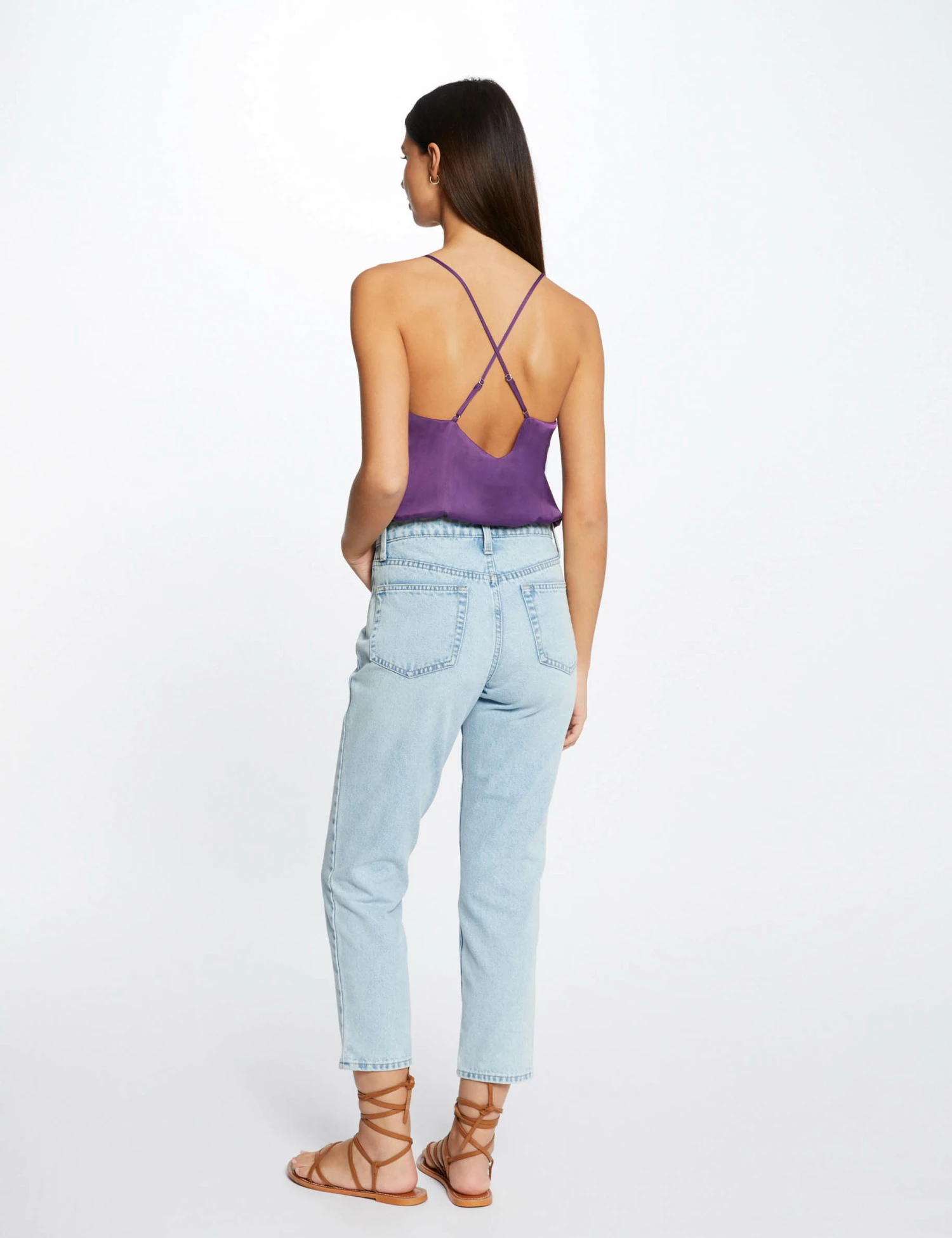 Blouse Bretelles Fines Froncée Violet Fonce Femme 2 Blouse Bretelles Fines Froncée Violet Fonce Femme – Image 2