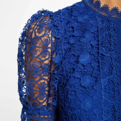 Blouse Manches Courtes En Dentelle Bleu Electrique Femme -Morgandetoi Boutique blouse manches courtes en dentelle bleu electrique femme vue4 32536300886960314