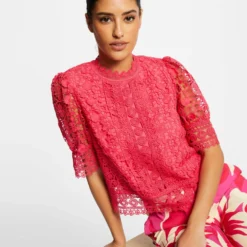 Blouse Manches Courtes En Dentelle Rose Moyen Femme