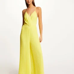Combinaison Large Plissée Avec Dos Nu Jaune Femme