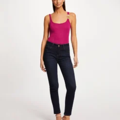 Débardeur Bretelles Larges à Ornement Framboise Femme -Morgandetoi Boutique debardeur bretelles larges a ornement framboise femme vue5 32536300941850502