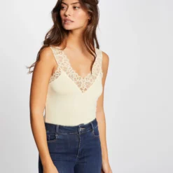 Débardeur Bretelles Larges Avec Dentelle Jaune Paille Femme