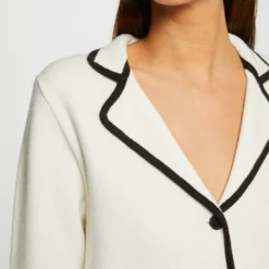 Gilet Boutonné Liserés Contrastants Ivoire Femme -Morgandetoi Boutique gilet boutonne liseres contrastants ivoire femme vue4 32536300953830203