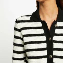 Gilet Droit Boutonné à Rayures Ecru Femme -Morgandetoi Boutique gilet droit boutonne a rayures ecru femme vue4 32536300949650201