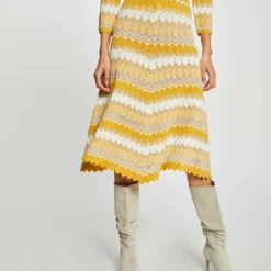 Jupe Midi Droite Tricotée à Rayures Jaune Femme -Morgandetoi Boutique jupe midi droite tricotee a rayures jaune femme vue5 32536300887330400