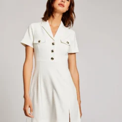 Robe Ajustée Avec Manches Courtes Ecru Femme