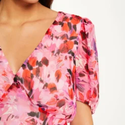 Robe Cintrée Col En V Imprimé Floral Multico Femme 8 Robe Cintrée Col En V Imprimé Floral Multico Femme -Morgandetoi Boutique robe cintree col en v imprime floral multico femme vue6 32536300951350900