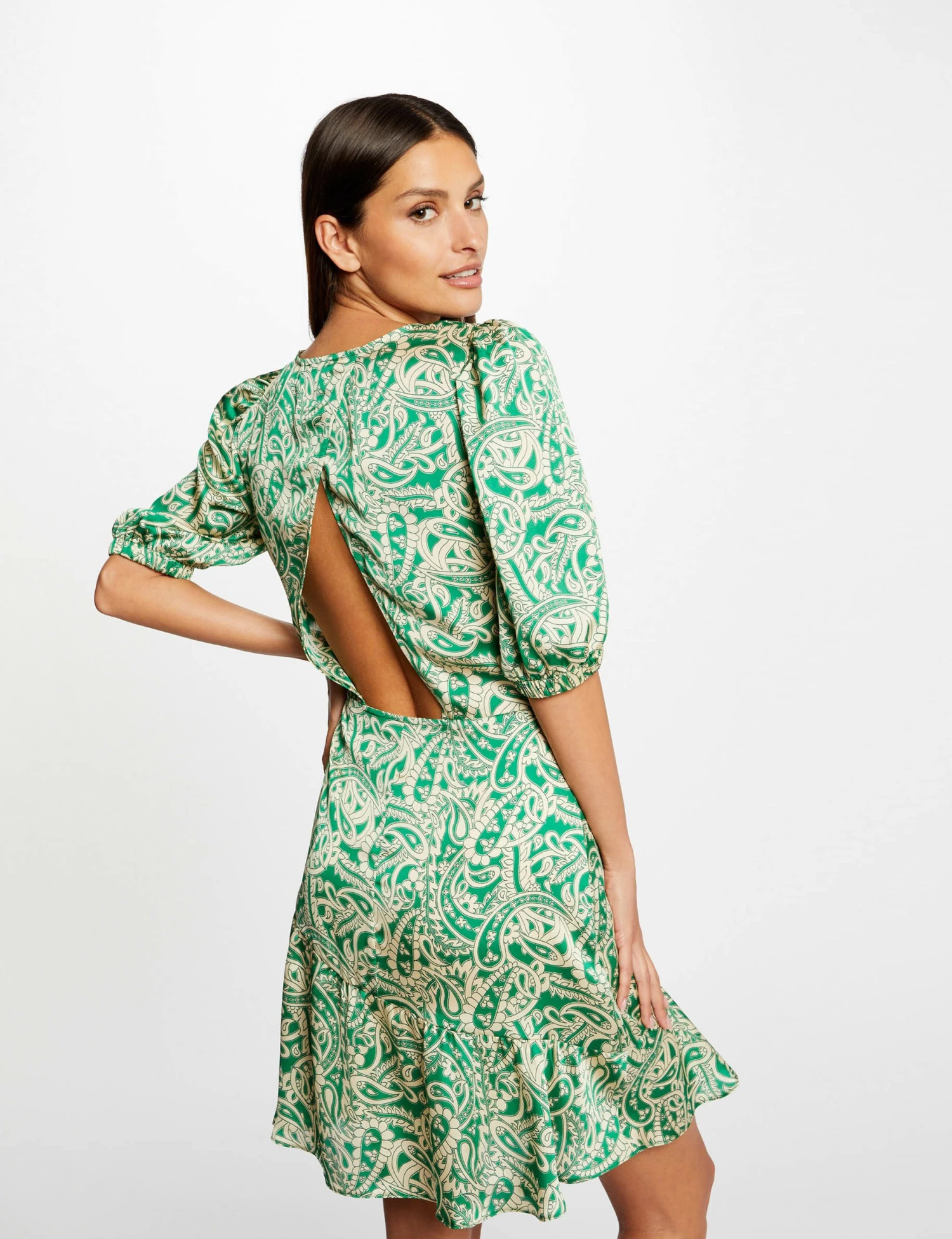 Robe Cintrée Dos Ouvert Satin Imprimée Multico Femme 1 Robe Cintrée Dos Ouvert Satin Imprimée Multico Femme