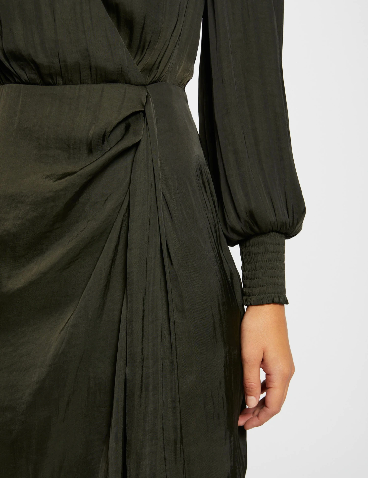 Robe Cintrée Drapée Satin Vert Fonce Femme 5 Robe Cintrée Drapée Satin Vert Fonce Femme – Image 5