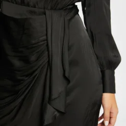 Robe Droite Drapée Satinée Noir Femme 9 Robe Droite Drapée Satinée Noir Femme -Morgandetoi Boutique robe droite drapee satinee noir femme vue4 32536300946440100