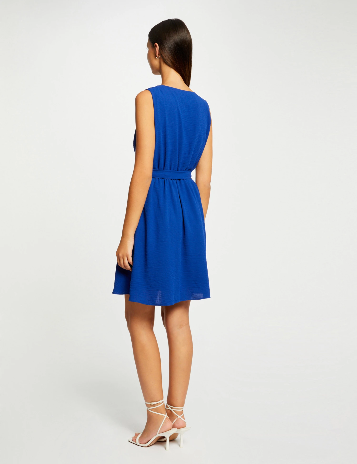 Robe Portefeuille Fluide Ceinturée Bleu Electrique Femme 2 Robe Portefeuille Fluide Ceinturée Bleu Electrique Femme – Image 2