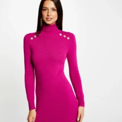 Robe Pull Ajustée Col Roulé Et Boutons Framboise Femme 9 Robe Pull Ajustée Col Roulé Et Boutons Framboise Femme -Morgandetoi Boutique robe pull ajustee col roule et boutons framboise femme vue5 32536300950010502