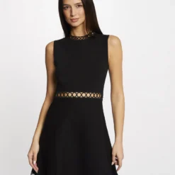 Robe Pull Patineuse Bandes Ajourées Noir Femme