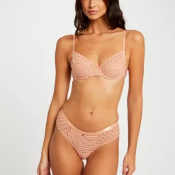 Shorty En Dentelle Beige Femme -Morgandetoi Boutique shorty en dentelle beige femme vue5 32536300957190202