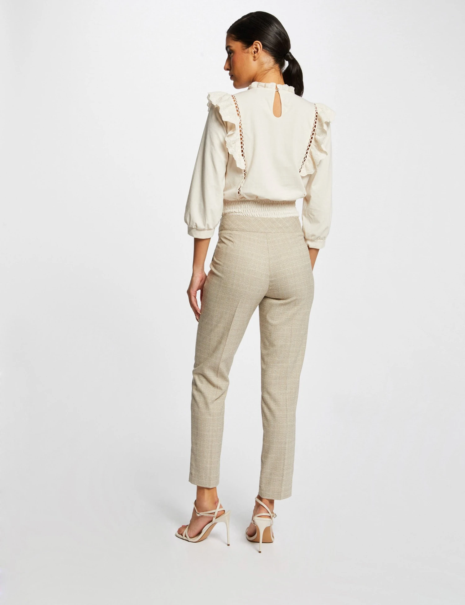 T-shirt Manches 3/4 Avec Broderie Ivoire Femme 2 T-shirt Manches 3/4 Avec Broderie Ivoire Femme – Image 2