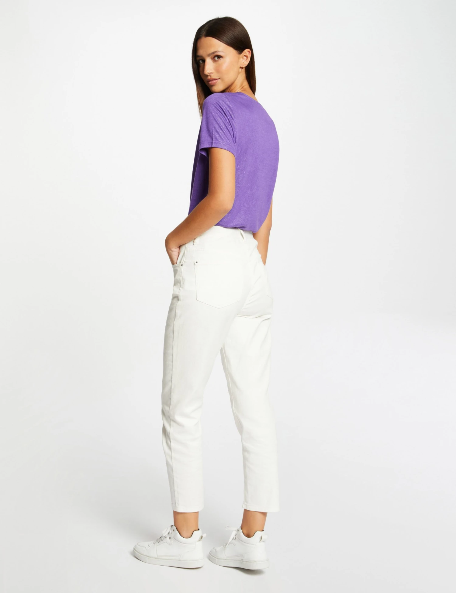 T-shirt Manches Courtes à Col En V Violet Femme 2 T-shirt Manches Courtes à Col En V Violet Femme – Image 2