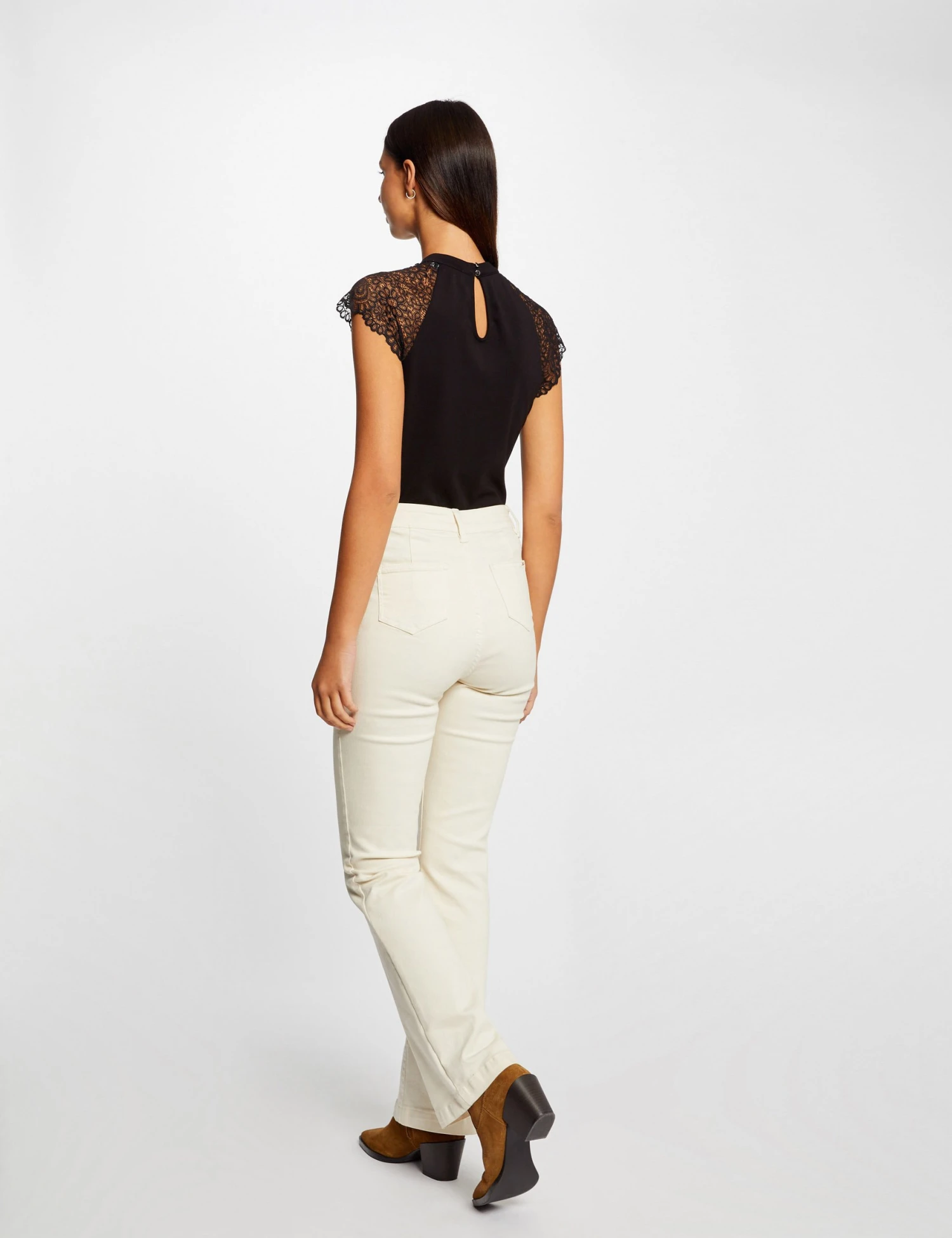 T-shirt Manches Courtes à Dentelle Noir Femme 2 T-shirt Manches Courtes à Dentelle Noir Femme – Image 2