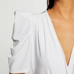 T-shirt Manches Courtes à Détail Bijou Ecru Femme -Morgandetoi Boutique t shirt manches courtes a detail bijou ecru femme vue4 32536300959200201