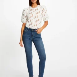 T-shirt Manches Courtes à Détails Brodés Ecru Femme 7 T-shirt Manches Courtes à Détails Brodés Ecru Femme -Morgandetoi Boutique t shirt manches courtes a details brodes ecru femme vue5 32536300950670201