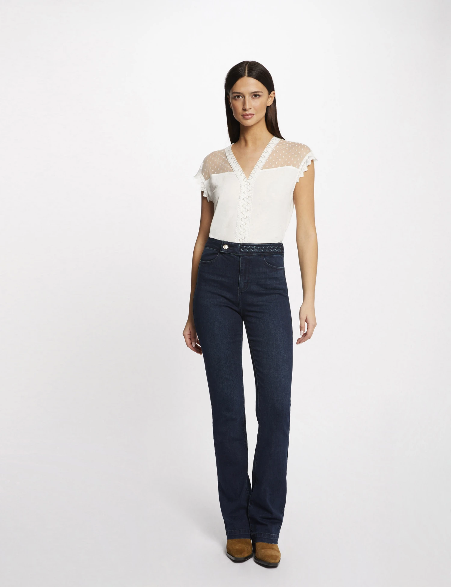 T-shirt Manches Courtes à Plumetis Ecru Femme 3 T-shirt Manches Courtes à Plumetis Ecru Femme – Image 3