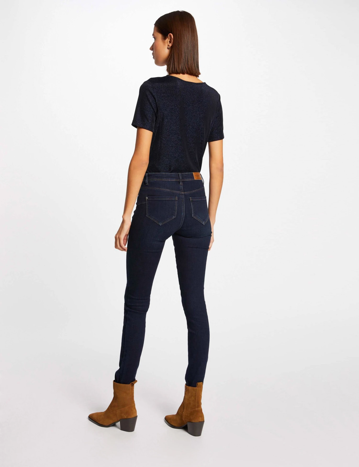 T-shirt Manches Courtes Avec Col En V Marine Femme 2 T-shirt Manches Courtes Avec Col En V Marine Femme – Image 2