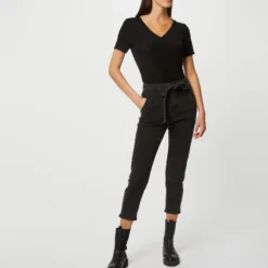 T-shirt Manches Courtes Avec Col En V Noir Femme 7 T-shirt Manches Courtes Avec Col En V Noir Femme -Morgandetoi Boutique t shirt manches courtes avec col en v noir femme vue5 32536300868200100