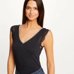 T-shirt Manches Courtes Avec Dentelle Marine Femme