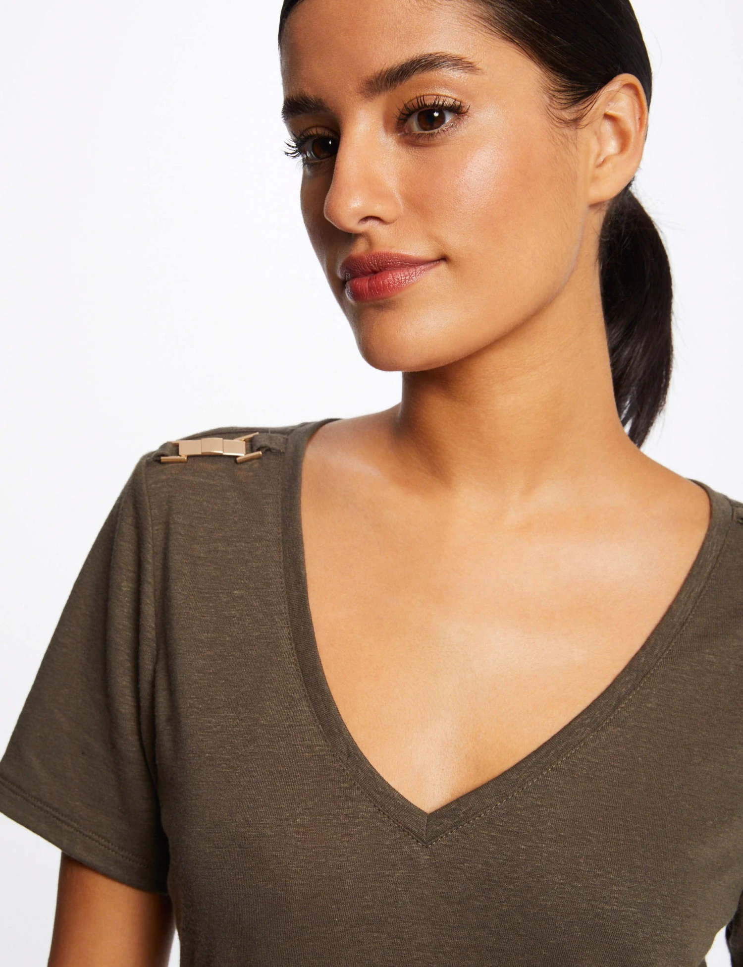 T-shirt Manches Courtes Avec Ornements Vert Kaki Femme 5 T-shirt Manches Courtes Avec Ornements Vert Kaki Femme – Image 5