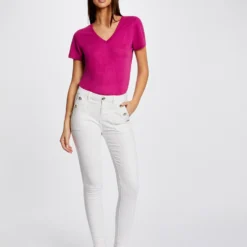 T-shirt Manches Courtes Col En V Framboise Femme -Morgandetoi Boutique t shirt manches courtes col en v framboise femme vue5 32536300941950502