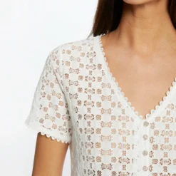 T-shirt Manches Courtes En Dentelle Ecru Femme -Morgandetoi Boutique t shirt manches courtes en dentelle ecru femme vue4 32536300939230201