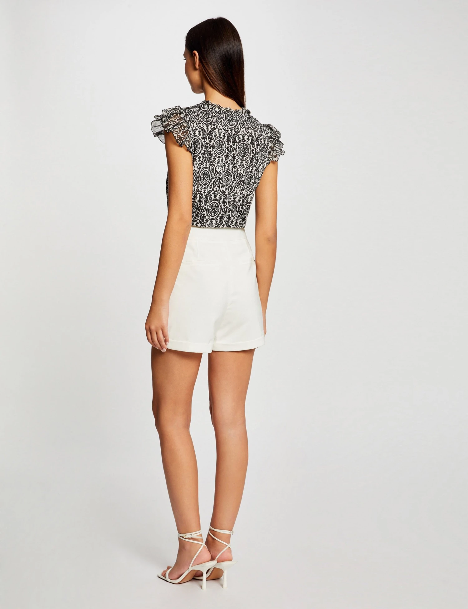 T-shirt Manches Courtes Imprimé Foulard Multico Femme 2 T-shirt Manches Courtes Imprimé Foulard Multico Femme – Image 2