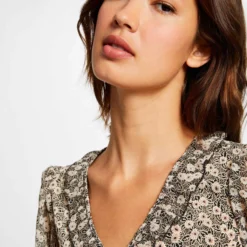 T-shirt Manches Courtes Imprimé Végétal Noir Femme -Morgandetoi Boutique t shirt manches courtes imprime vegetal noir femme vue4 32536300906020100