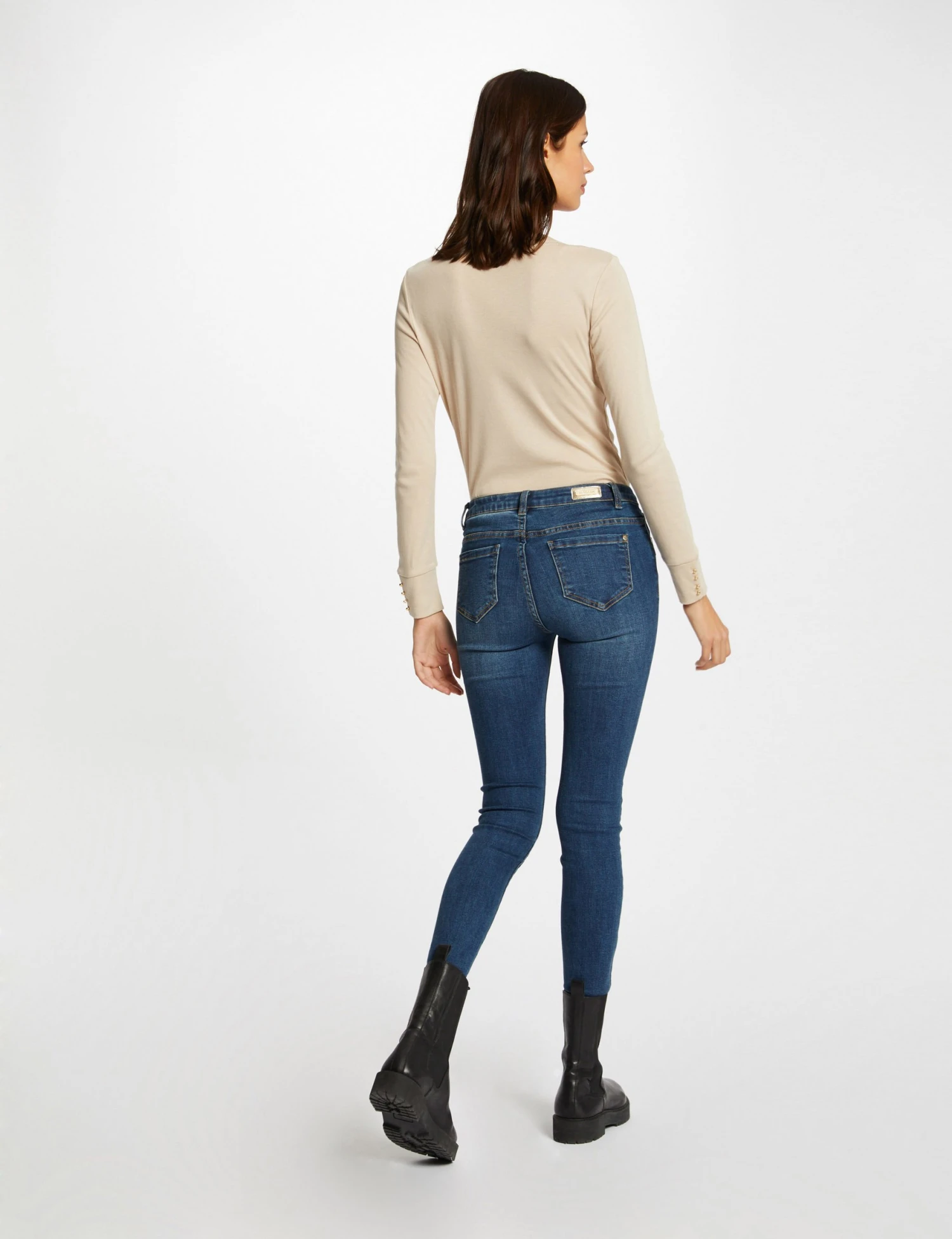 T-shirt Manches Longues Avec Col En V Mastic Femme 2 T-shirt Manches Longues Avec Col En V Mastic Femme – Image 2