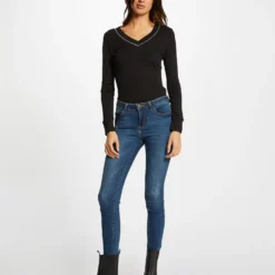 T-shirt Manches Longues Avec Col En V Noir Femme -Morgandetoi Boutique t shirt manches longues avec col en v noir femme vue5 32536300882830100