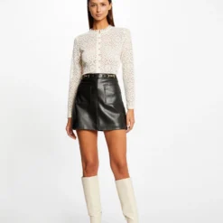 T-shirt Manches Longues En Dentelle Ivoire Femme -Morgandetoi Boutique t shirt manches longues en dentelle ivoire femme vue5 32536300949270203