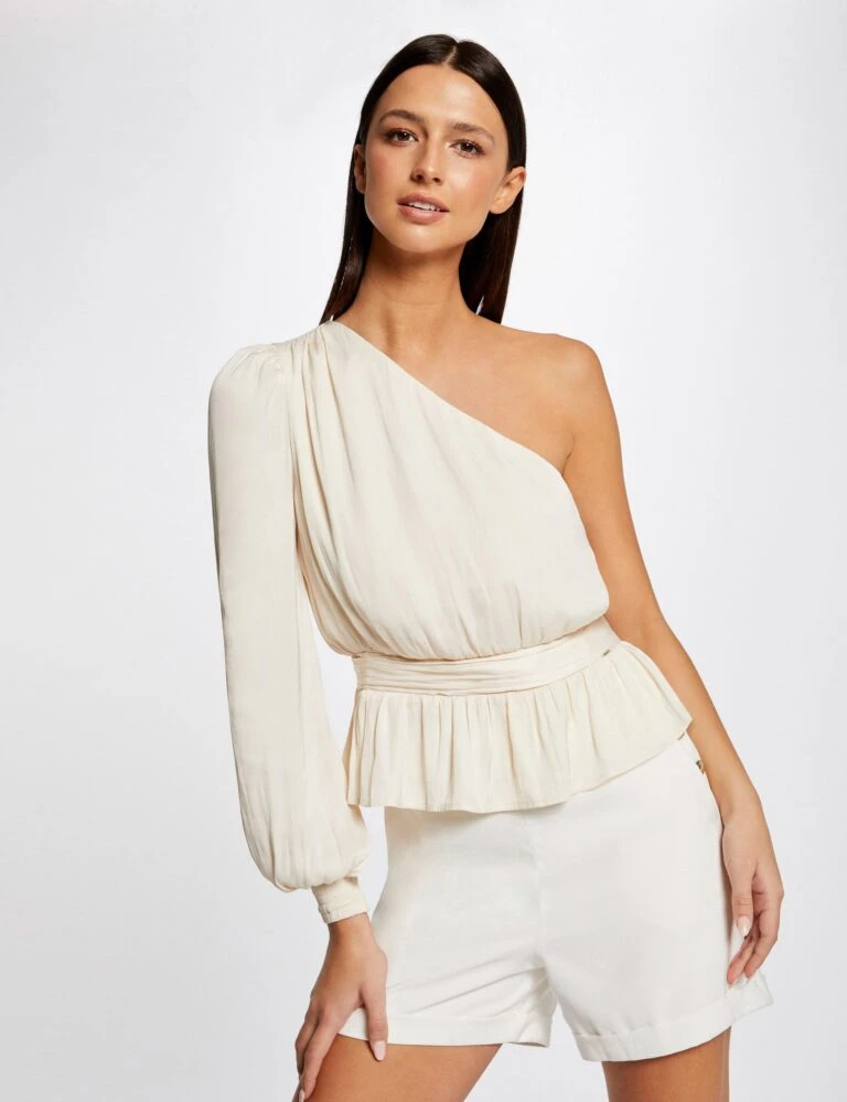 Morgandetoi Boutique -Morgandetoi Boutique blouse asymetrique smockee ecru moyen femme vue1 32536300942140213 768x999 1